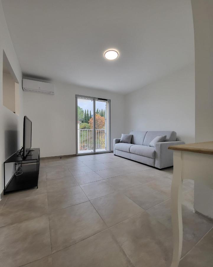 Charmant Type 1 Neuf En Hyper Centre Avec Parking Corte  Exterior photo